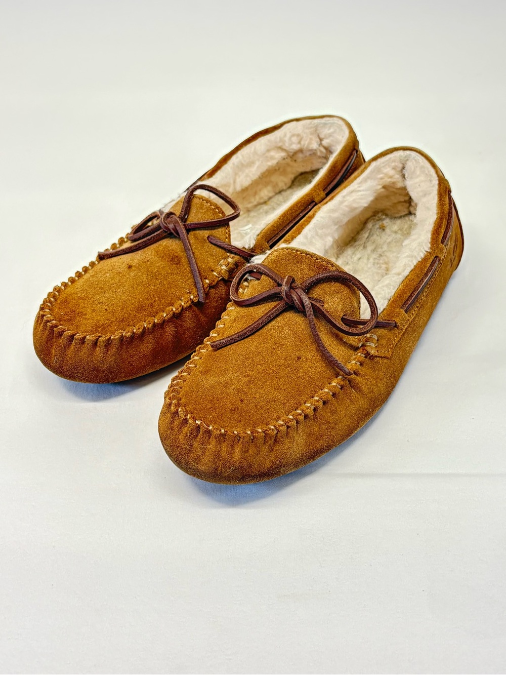 UGG Dakota Moccasin Suede Slippers Chestnut Women's Size 10